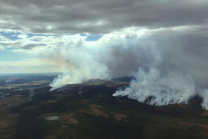Le plus grand feu de forêt jamais observé dans la toundra du sud-ouest de l’Alaska, près de St.-Mary’s, le 9 juin 2022.

