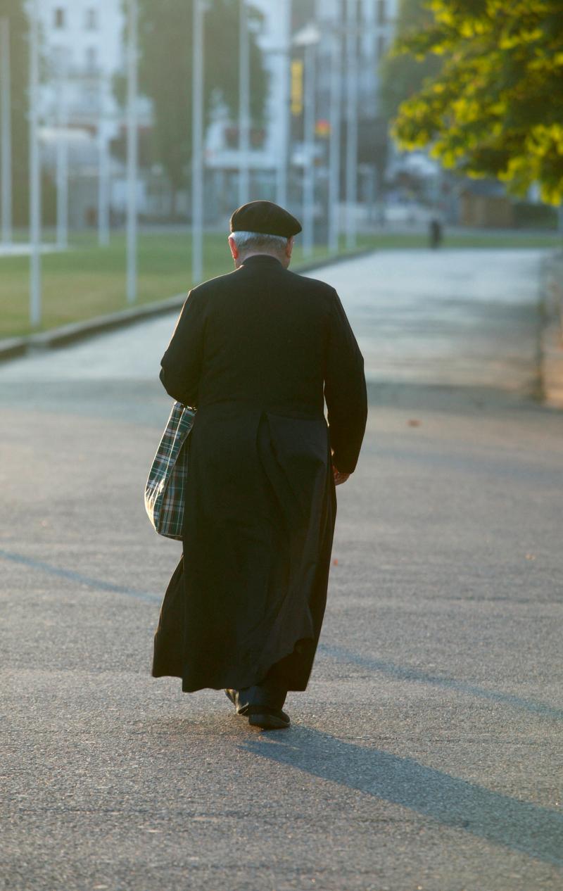 Trois questions pour comprendre le « phénomène soutane » en France