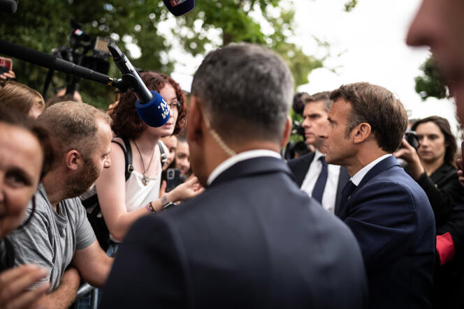 President Emmanuel Macron, being questioned by a high school student on the subject of sexual violence, during his trip to Gaillac (Tarn), on June 9, 2022.