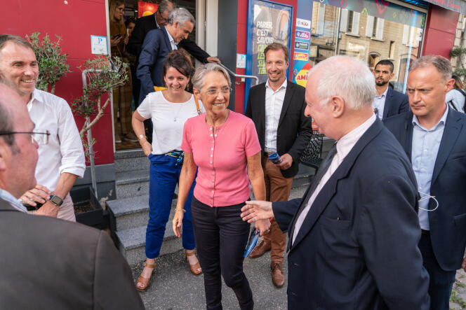 Elisabeth Borne meets residents in Thury-Harcourt, Calvados, June 16, 2022.