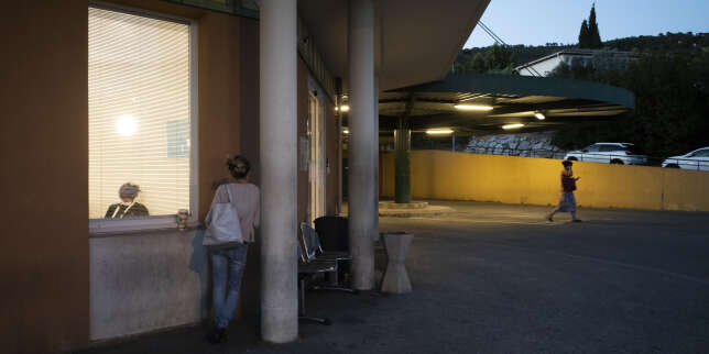 « C’est ça, un système hospitalier qui craque » : la vie sans urgences de nuit depuis sept mois à Draguignan
