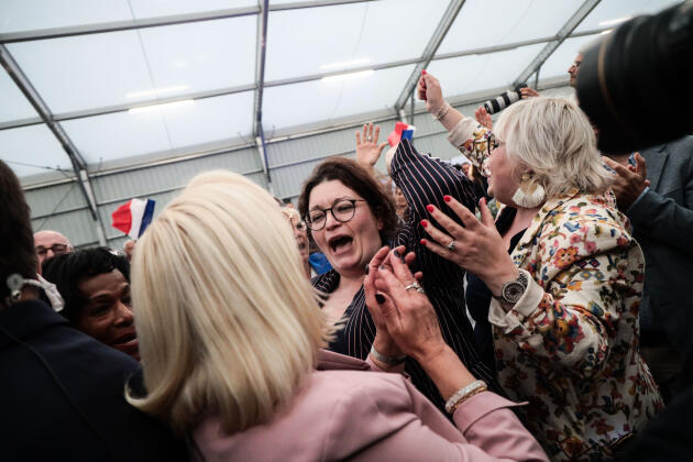 Explosion of joy at the announcement of the results of the second round of legislative elections, in Hénin-Beaumont (Pas-de-Calais), on June 19, 2022.