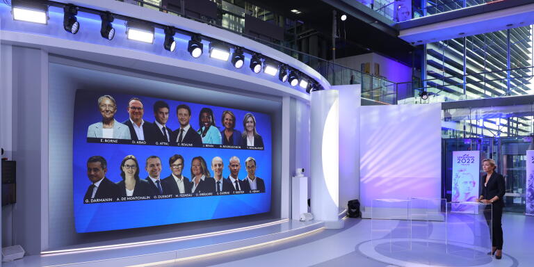 Ecrans, divers gouvernement, Soirée électorale du second tour des legislatives 2022 sur les plateaux de France Television