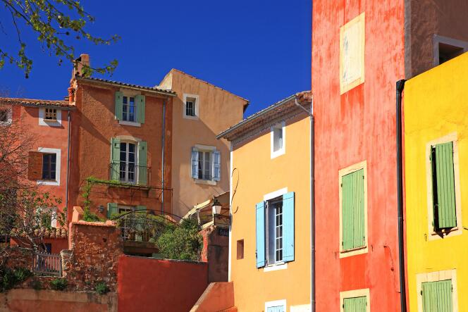 The facades of Roussillon (Vaucluse).