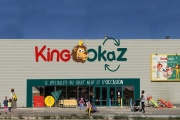 The King Okaz second-hand store in Saint-Marcel-lès-Valence (Drôme department, southeastern France).