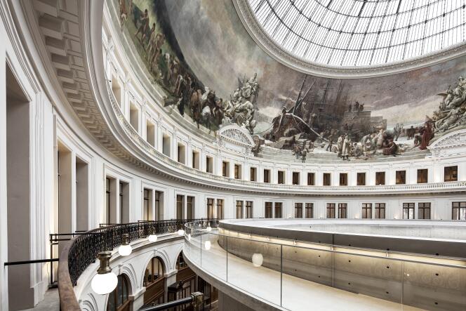 Les étages de l'ancienne Bourse de commerce de Paris, qui abritent aujourd'hui la collection Pinault.
