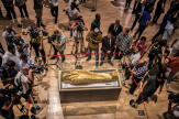 Trafic d’objets égyptiens : la famille Simonian au cœur de l’enquête qui éclabousse le Louvre