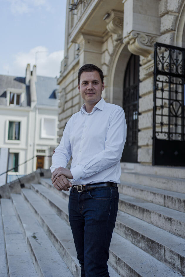 François Ouzilleau, maire de Vernon et candidat (LRM-Ensemble !) dans la 5e circonscription de l’Eure, battu au second tour des législatives, dans sa ville, le 22 juin 2022.