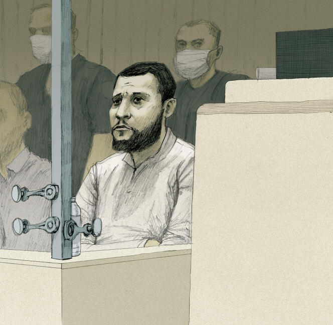Salah Abdeslam écoute les derniers mots des accusés, au procès du 13-Novembre, à la cour d’assises spéciale de Paris, le 27 juin 2022.