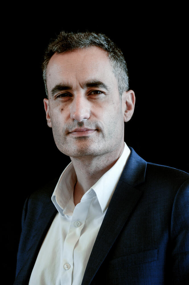 Nicolas Thierry, alors candidat pour les élections régionales, à La Teste-de-Buch (Gironde), le 12 juin 2021.