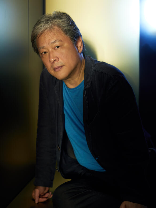 Le réalisateur coréen Park Chan-Wook, à l'hôtel Le Majestic, à Cannes, le 25 mai 2022.