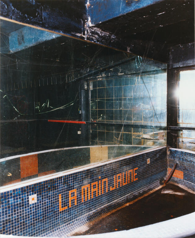 Des vestiges du décor, signé Philippe Starck, de l’ancienne boîte de nuit parisienne La Main jaune, en mars 2022.