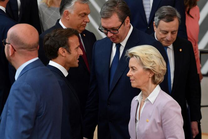 French President Emmanuel Macron and European Commission President Ursula von der Leyen at the European Council on June 23, 2022, in Brussels, Belgium.