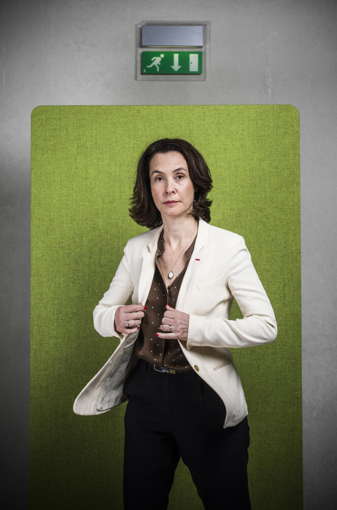 Portrait de la nouvelle PDG de Veolia, Estelle Brachlianoff, à Aubervilliers, le 13 janvier 2022. 