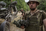 Guerre en Ukraine : sur le front, les artilleurs des deux camps se livrent au jeu du chat et de la souris