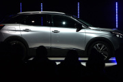 The Peugeot 3008, presented at Le Bourget (Seine-Saint-Denis) in May 2016, will be equipped with a 