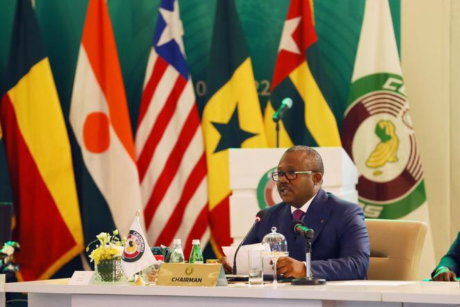 En Accra, el 3 de julio de 2022, durante la cumbre de la Comunidad Económica de los Estados de África Occidental (CEDEAO) dedicada a los diversos golpes de estado que han tenido lugar en Mali, Burkina y Guinea desde 2020, el presidente bissau-guineano Umaro Sissoco Embalo, quien se hizo cargo de la organización regional durante un año.