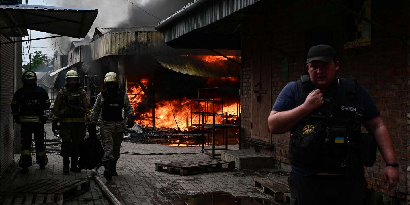 Guerre en Ukraine, en direct : les Russes avancent dans le Donbass, bombardement massif sur Sloviansk