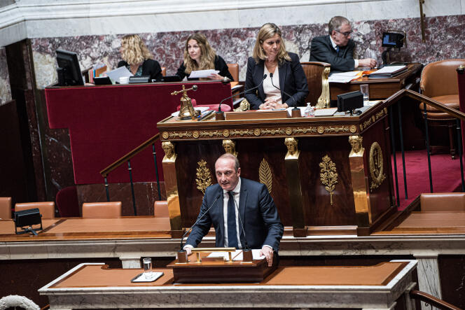 Le chef du groupe Horizons, Laurent Marcangeli, à la tribune de l’Assemblée nationale, le 6 juillet.