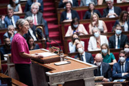 La première ministre, Elisabeth Borne, tient son discours de politique générale devant l’Assemblée nationale, le 6 juillet 2022.