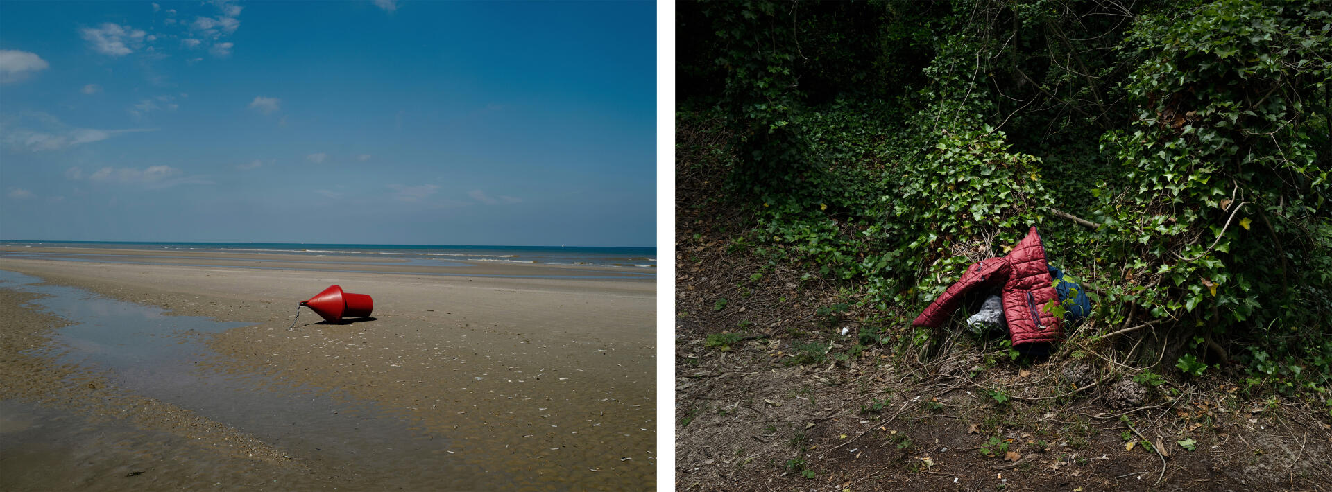 A gauche : sur la plage de La Panne (Belgique), où un « small boat » s’est échoué le 19 mai 2021 ; photo prise le 23 juin 2022. A droite : un blouson oublié sur la dune Dewulf, lieu où les réfugiés se cachent pour attendre un départ en mer, sur la commune de Leffrinckoucke (Nord), le 23 juin 2022. 