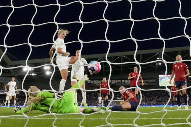 England's Beth Mead ripped off her third goal of the selection against Norway (8-0) on July 11 against Brighton (England).