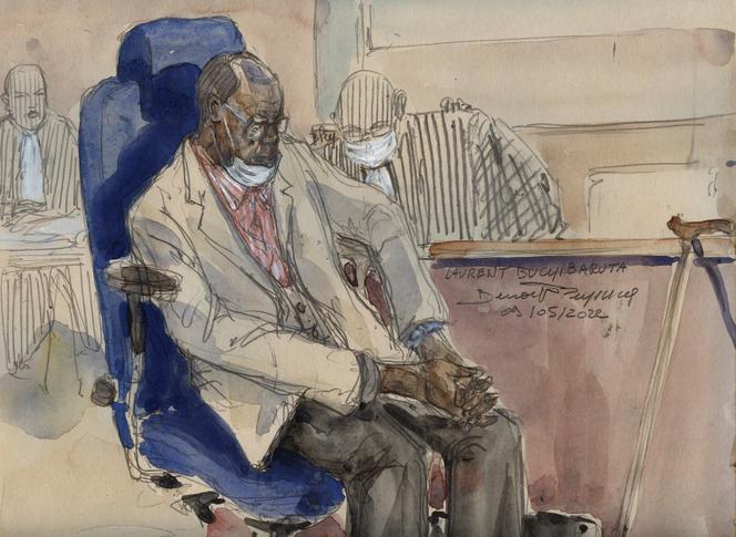 Croquis d’audience réalisé le 9 mai 2022 montrant l’ancien haut fonctionnaire rwandais Laurent Bucyibaruta pendant son procès pour génocide à la cour d’assises de Paris.