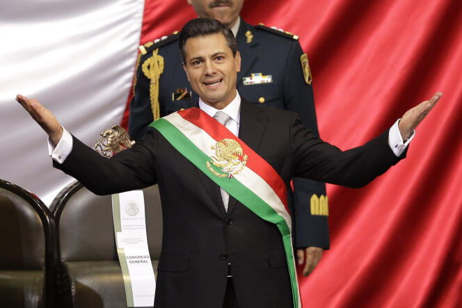 L’ex-président du Mexique, Enrique Peña Nieto, après avoir prêté serment lors de sa cérémonie d’investiture devant le Congrès à Mexico, le 1er décembre 2012.