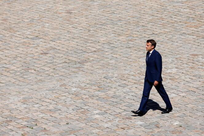 Emmanuel Macron lors d’une cérémonie d’hommage militaire aux Invalides, à Paris, lundi 11 juillet 2022.