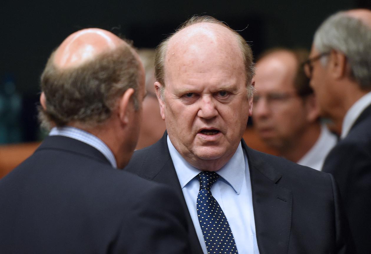 Michael Noonan, alors ministre irlandais des finances, en mai 2015, à Bruxelles.