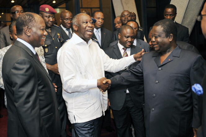 From left to right: Alassane Ouattara, Laurent Gbagbo and Henri Konan Bédié, in Abidjan, on June 30, 2010.