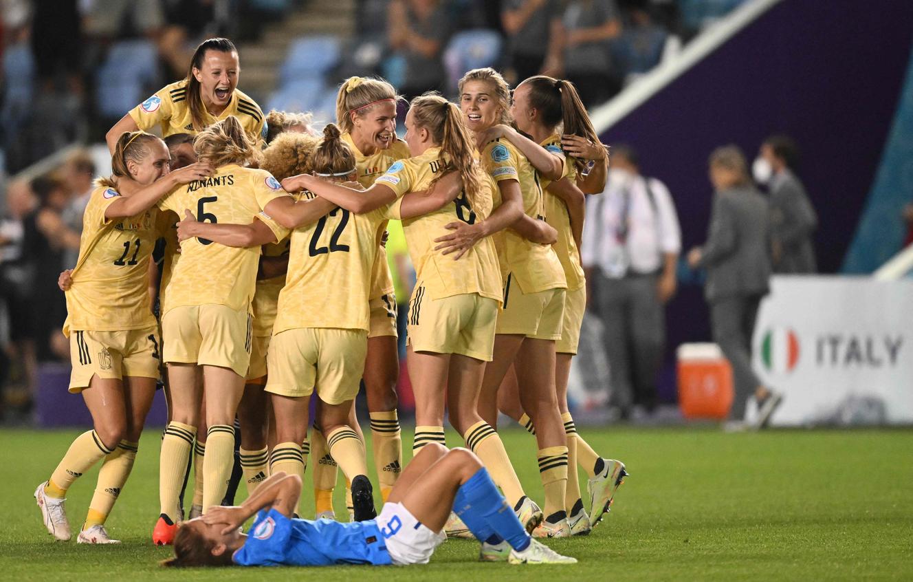 Die Belgier feiern ihre allererste Qualifikation für die Endrunde eines internationalen Turniers, nachdem sie am 18. Juli gegen Italien (0:1) gewonnen haben.