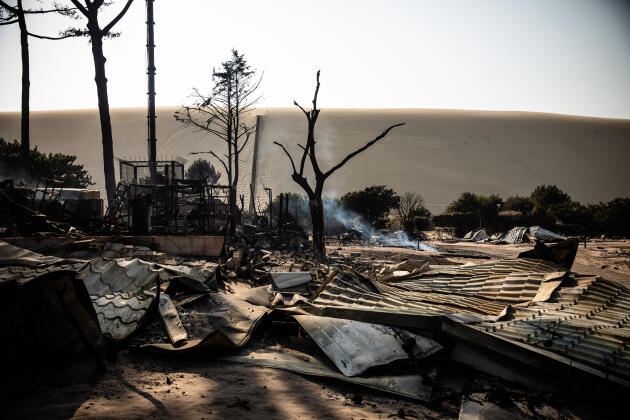 The Flots bleus campsite (where "Camping" was filmed) on July 19, 2022. Five campsites located at the foot of the Dune du Pilat were 90% destroyed by fire.