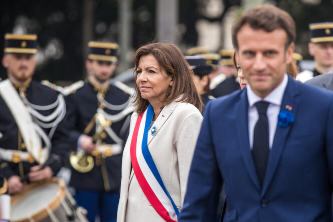 French President Emmanuel Macron and Paris Mayor Anne Hidalgo in Paris on May 8, 2022.