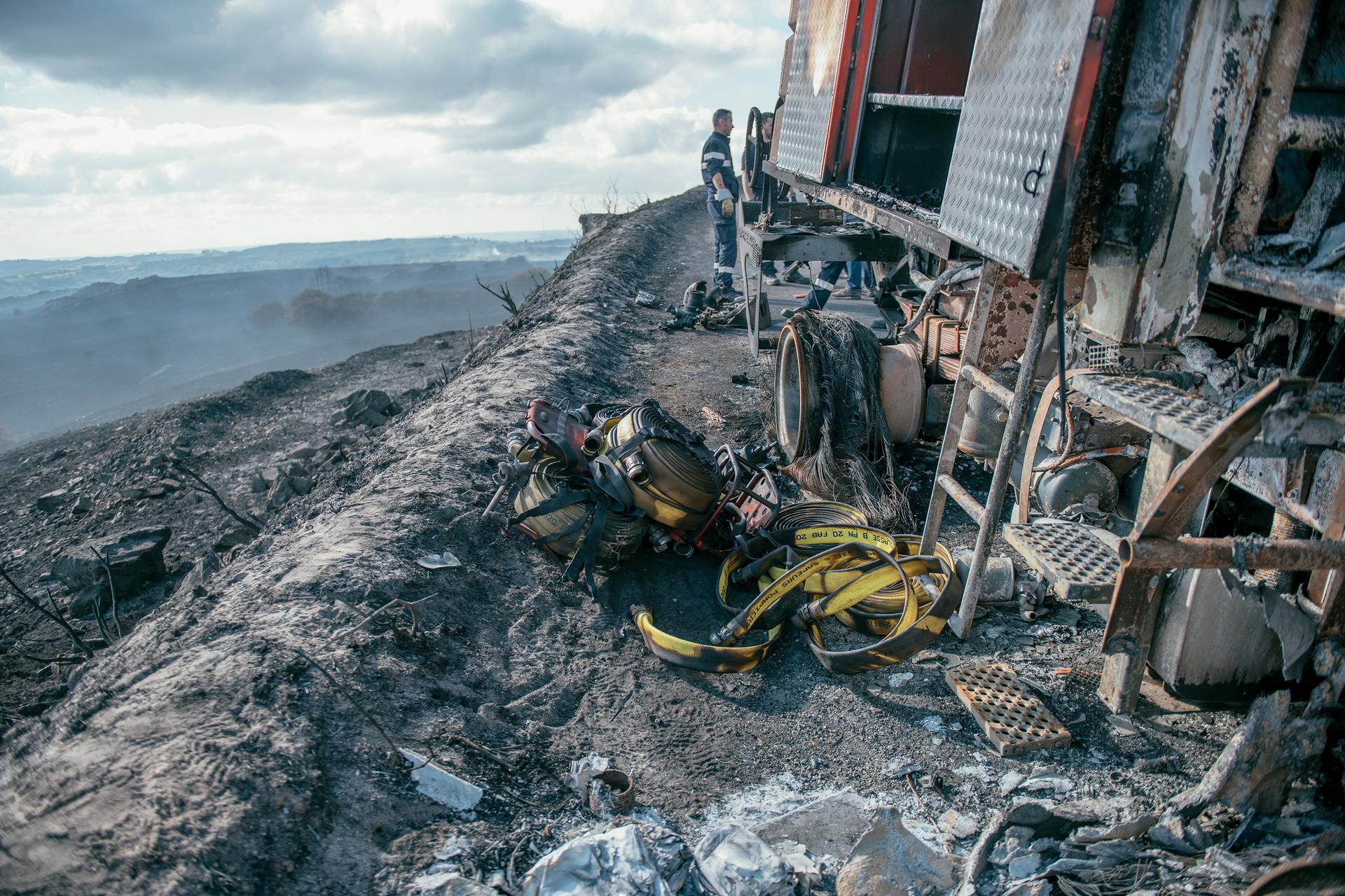 Incendie Dans Les Monts D Arree Aujourd Hui