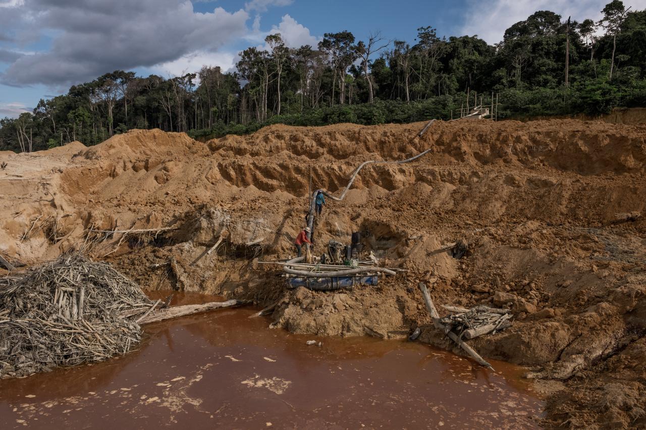 Brazilian gold rush is poisoning the rivers of Jacareacanga