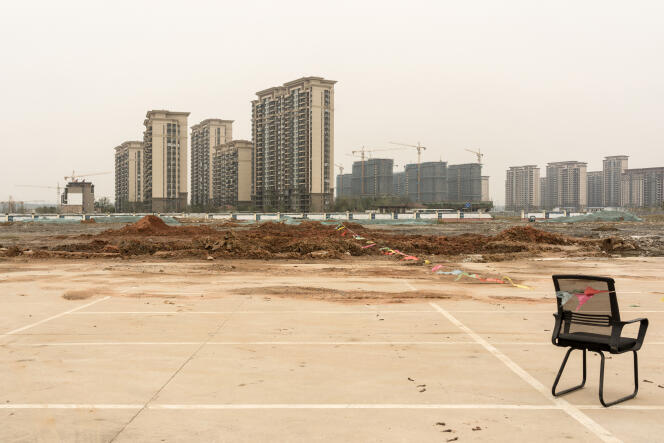 Complexe immobilier du promoteur Evergrande en construction, à Jurong, dans la province de Jiangsu, en Chine, le 19 octobre 2021.