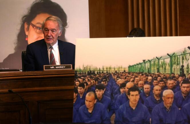 Le sénateur américain Ed Markey assiste à l’audience pour le rapport « Atrocités dans Xinjiang : où allons-nous ? », à Washington, aux Etats-Unis, le 10 juin 2021. 