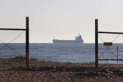 Le vraquier Star Helena, transportant 45 000 tonnes de tournesols, quitte le port ukrainien de Chornomorsk le 7 août 2022. 