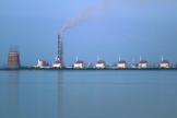 La centrale nucléaire de Zaporijia en Ukraine, la plus grande d’europe.