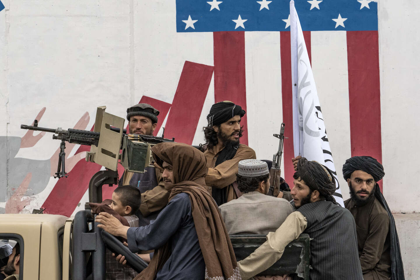 « L’Afghanistan vit une crise économique sans précédent et l’aide humanitaire y est entravée »