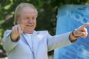 (FILES) In this file photo taken on May 31, 2006 German film director Wolfgang Petersen poses during a photocall to present "Poseidon" , in Rome. German director Wolfgang Petersen, who achieved international fame with films "Das Boot," "Outbreak" and "Air Force One," has died from pancreatic cancer, a spokeswoman said. He was 81. (Photo by Tiziana FABI / AFP)
