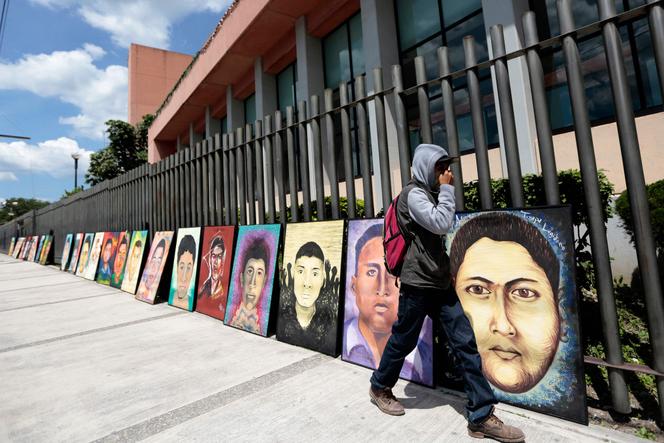 Ex-attorney general arrested in Mexico in missing students case