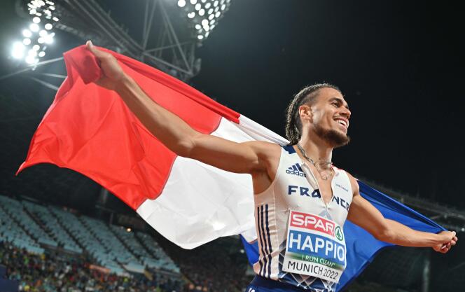 Le Français Wilfried Happio remporte la médaille d’argent du 400 m haies des Championnats d’Europe d’athlétisme à Munich, le 19 août 2022.