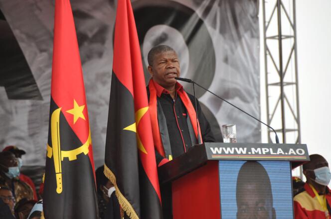 Joao Lourenco, Angola's President and presidential candidate of the the Popular Movement for the Liberation of Angola (MPLA)  delivers a speech during a campaign rally in Luanda on August 20, 2022, ahead of the Angola elections scheduled for August 24, 2022. 