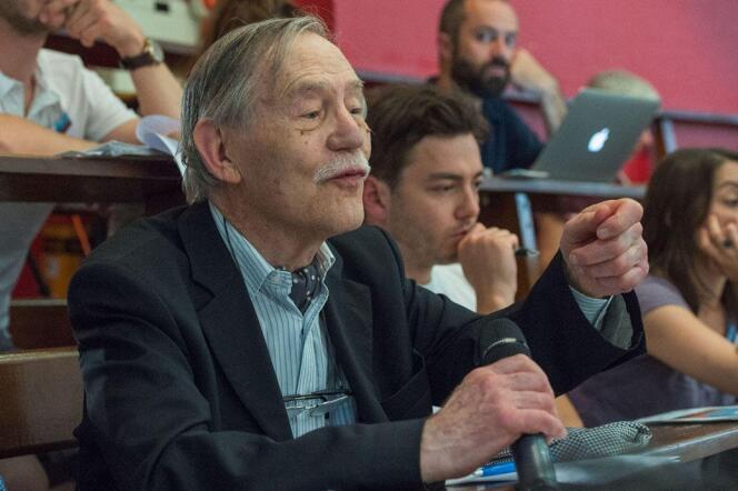 François Chazel, during a conference on Emile Durkheim, in Bordeaux, in 2017.
