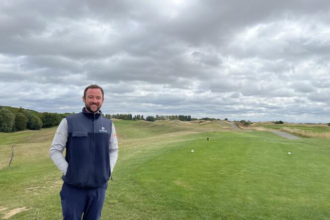 The superintendent of the Guyancourt national golf course (Yvelines), Lucas Pierré, on August 19.