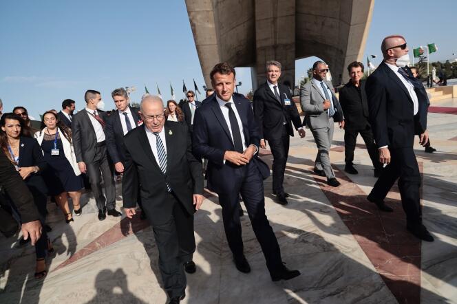 Le président français, Emmanuel Macron, à Alger le 25 août 2022. 
