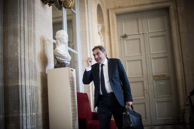 The deputy (Renaissance) of Indre-et-Loire and member of the finance committee of the National Assembly, Daniel Labaronne, at the Palais-Bourbon, April 3, 2019. 
