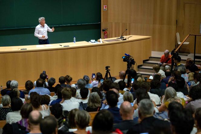El secretario nacional del Partido Comunista Francés, Fabien Roussel, durante las universidades de verano del PCF en Estrasburgo, el 27 de agosto de 2022.